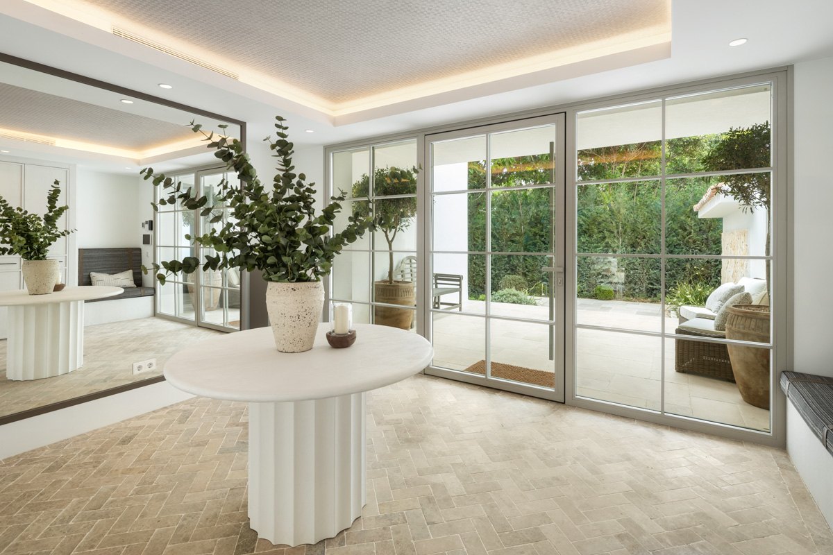 Rocio de Nagüeles, Marbella Golden Mile