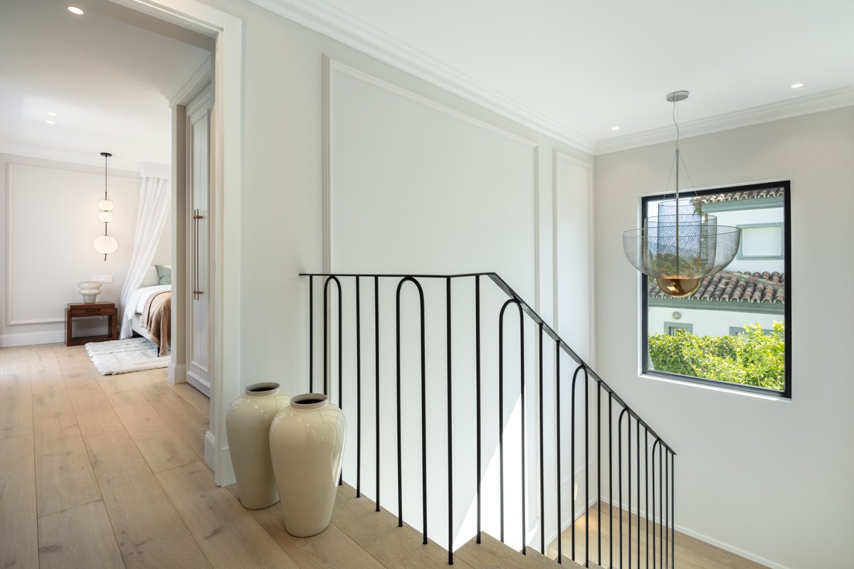 Incredible mediterranean- andalusian style villa in Aloha