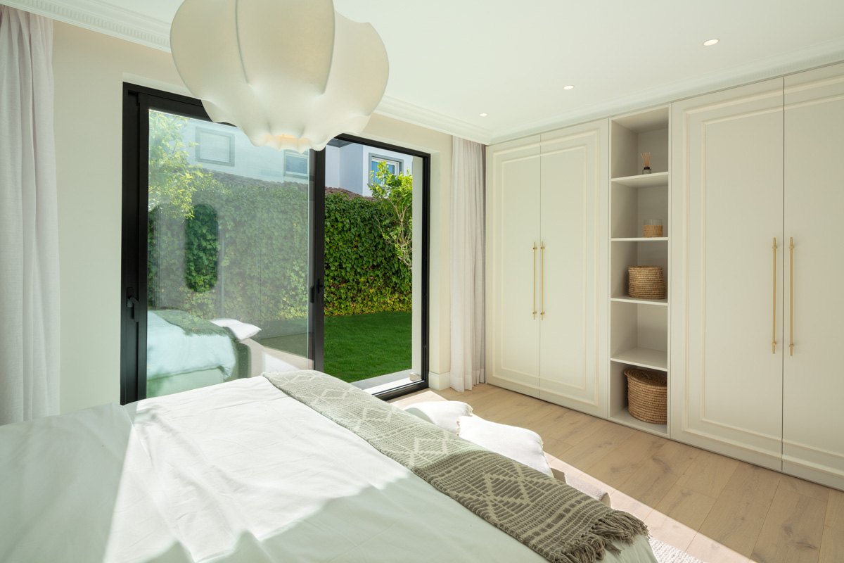 Incredible mediterranean- andalusian style villa in Aloha