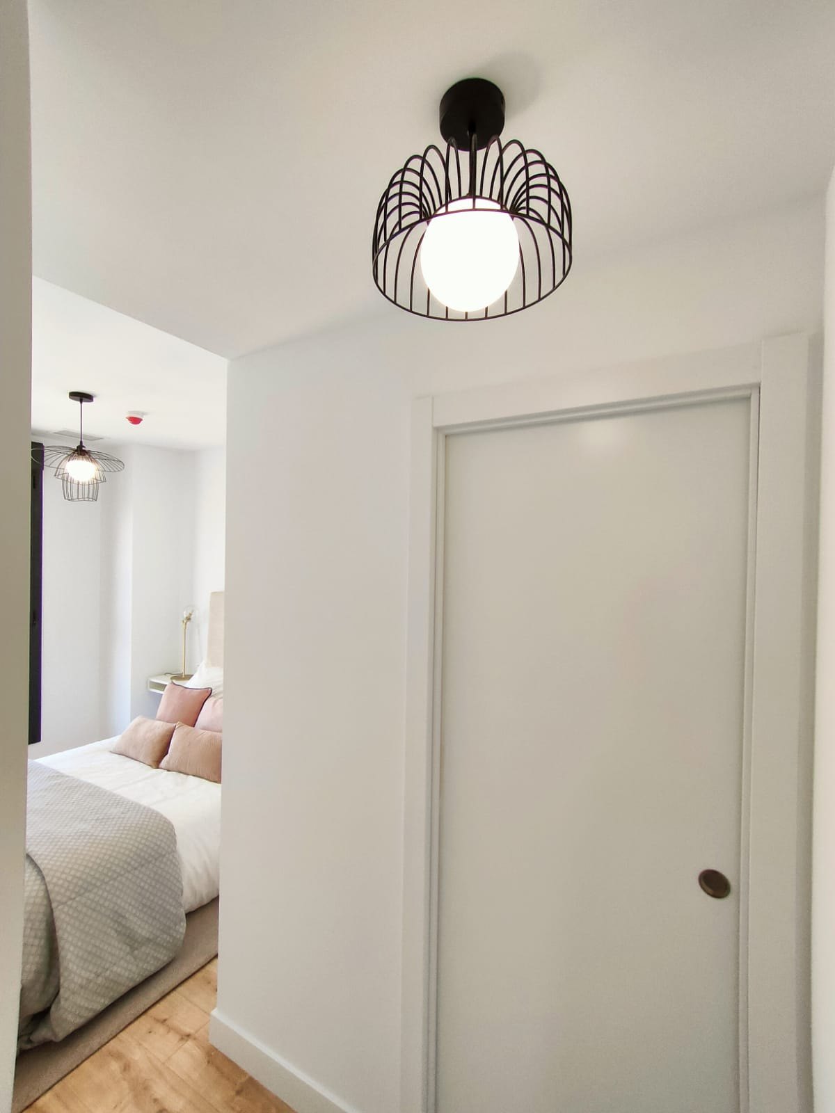 Penthouse in a central tower with impressive urban views, close to Málaga city centre