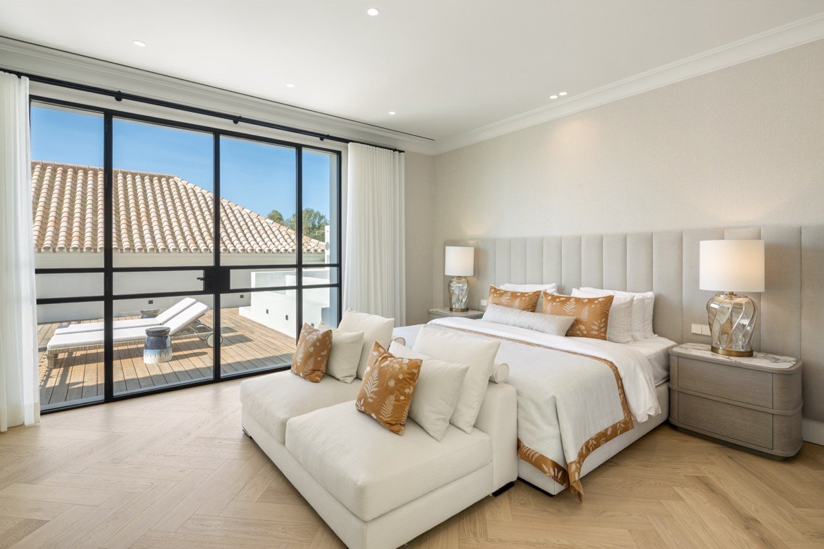 Elegant villa combination with a classic French Provençal touch