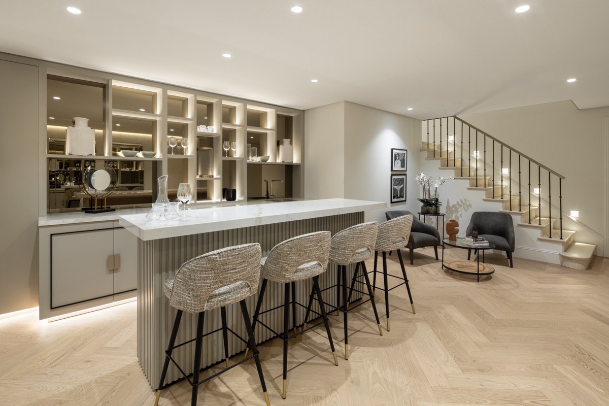 Elegant villa combination with a classic French Provençal touch