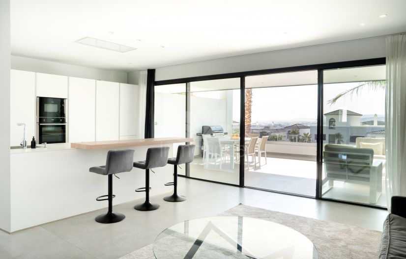 Apartment in Mirador de Estepona Hills, Estepona