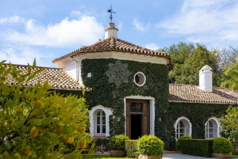 Villa in Marbella Hill Club, Marbella