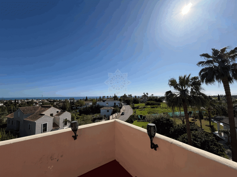 Penthouse in Bel Air, Estepona