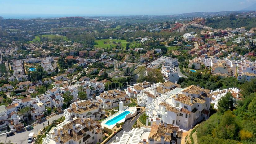 Ground Floor Apartment in Nueva Andalucia, Marbella