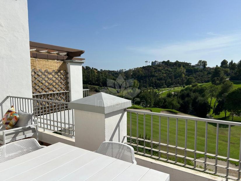 Apartment in Los Arqueros, Benahavis