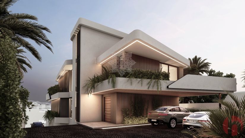 Villa in Xarblanca, Marbella