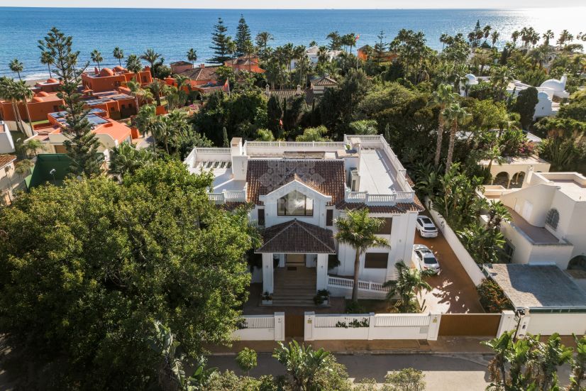Villa in Casasola, Estepona