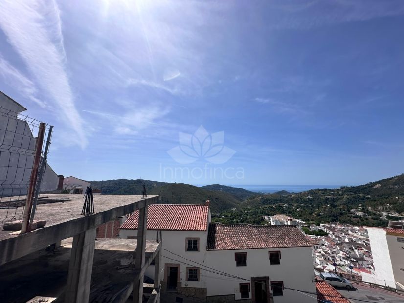 Parcela en Ojen