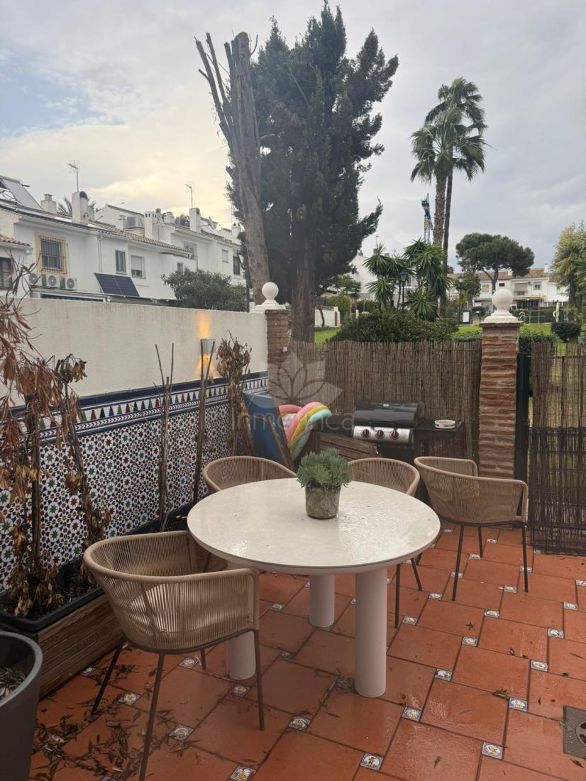 Town House in Nueva Atalaya, Estepona