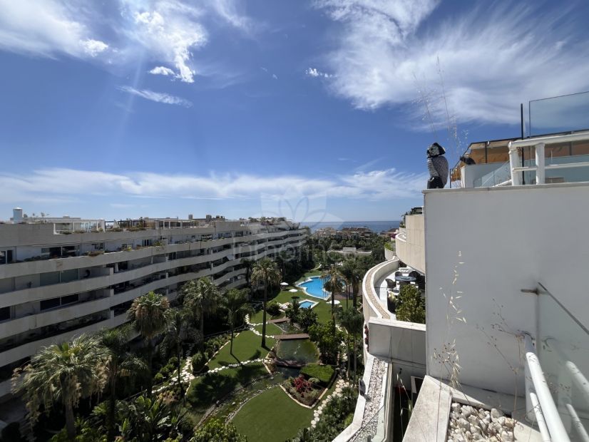 Penthouse in El Embrujo Banús, Marbella