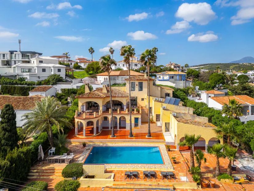 House in Estepona