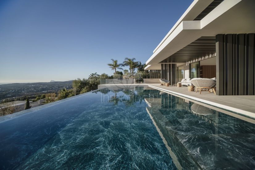 Villa in La Reserva, Sotogrande