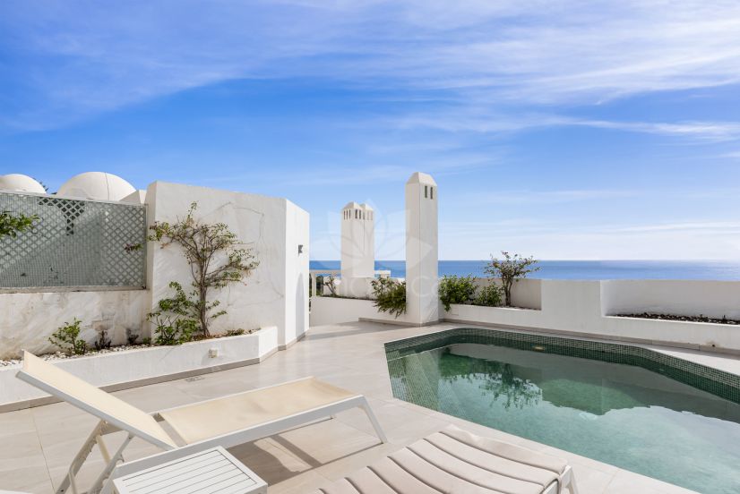 Duplex Penthouse in Marbella Golden Mile, Marbella