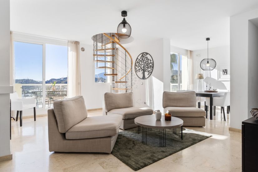 Apartament w Los Arqueros, Benahavis