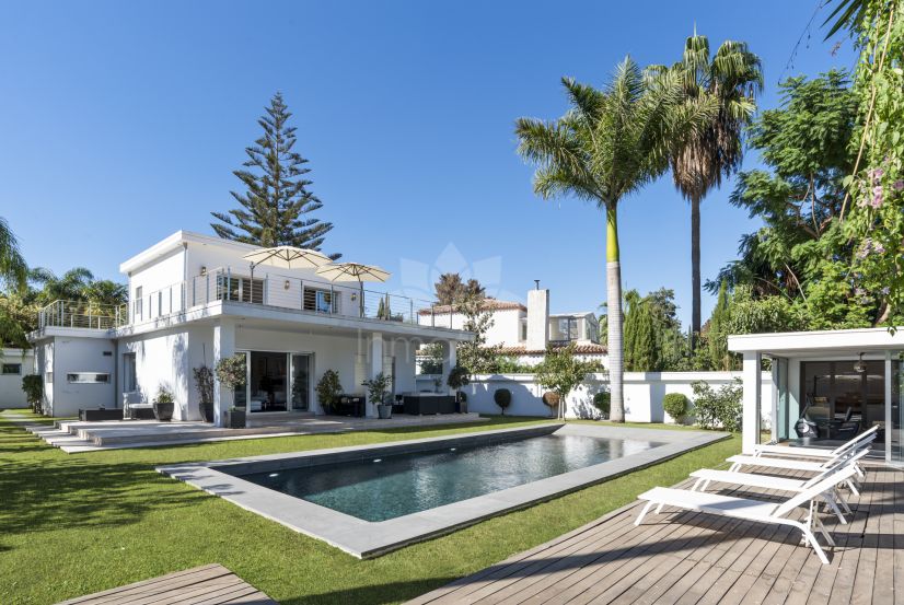 Villa in Nueva Andalucia, Marbella