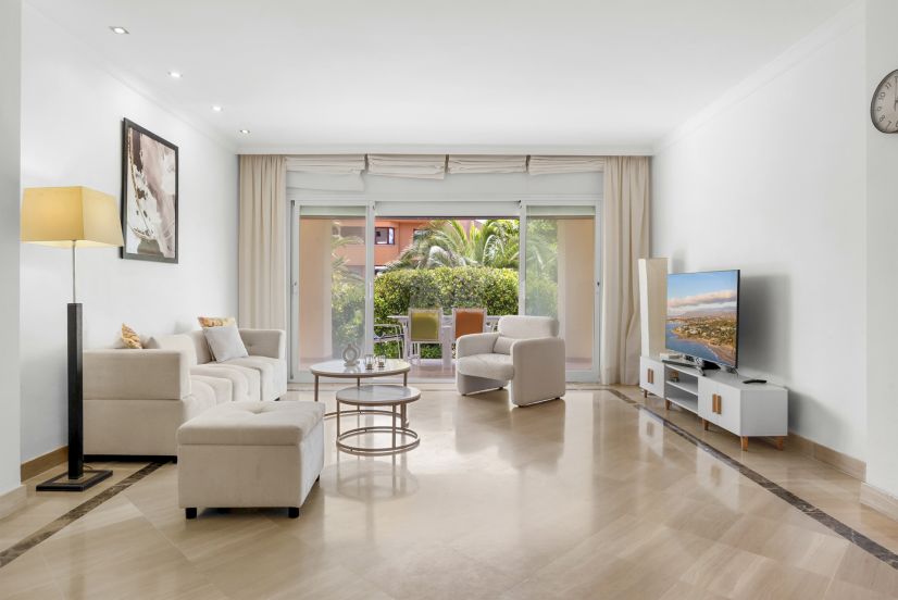 Ground Floor Apartment in Bahia de Marbella, Marbella