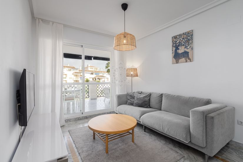 Apartamento en Nueva Andalucia, Marbella