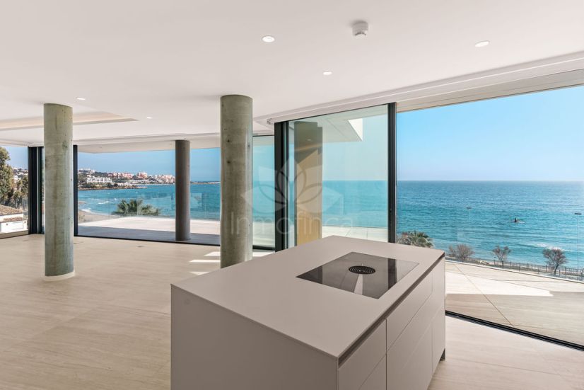 Duplex Penthouse in Estepona