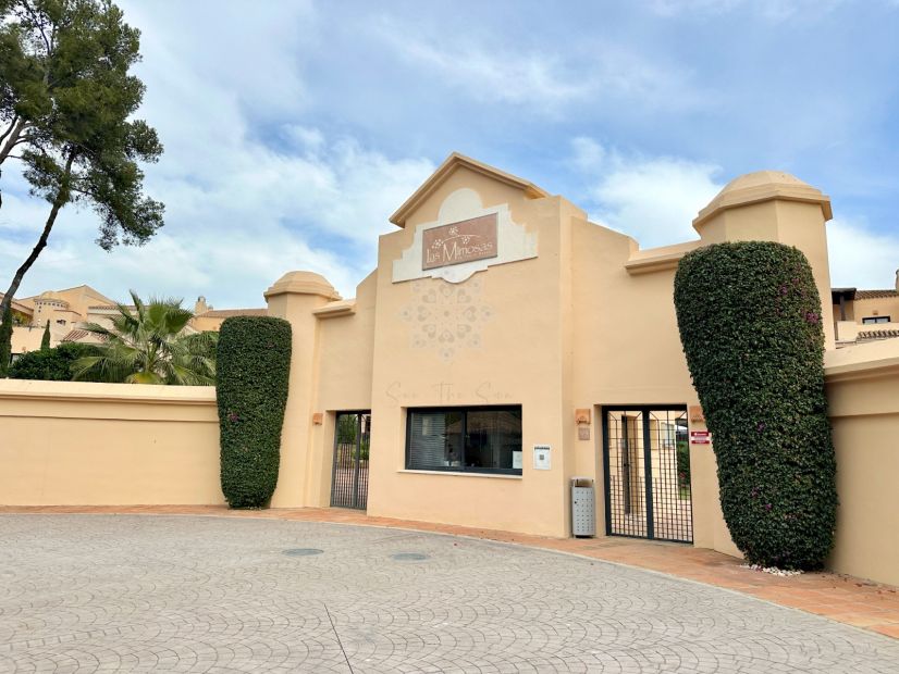 Apartamento en Las Mimosas, Marbella