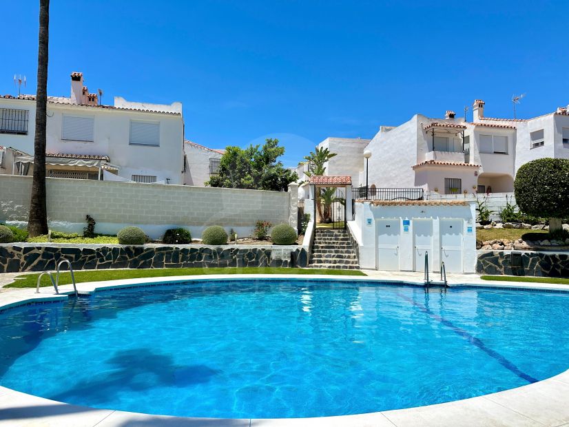 Town House in Bel Air, Estepona East