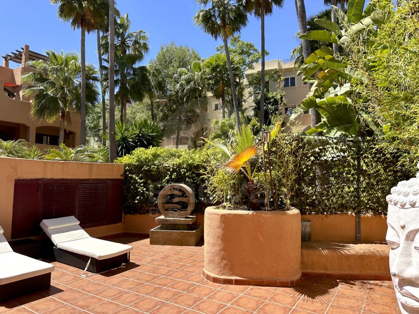 Luxury Ground Floor Apartment in Bel Air, Estepona