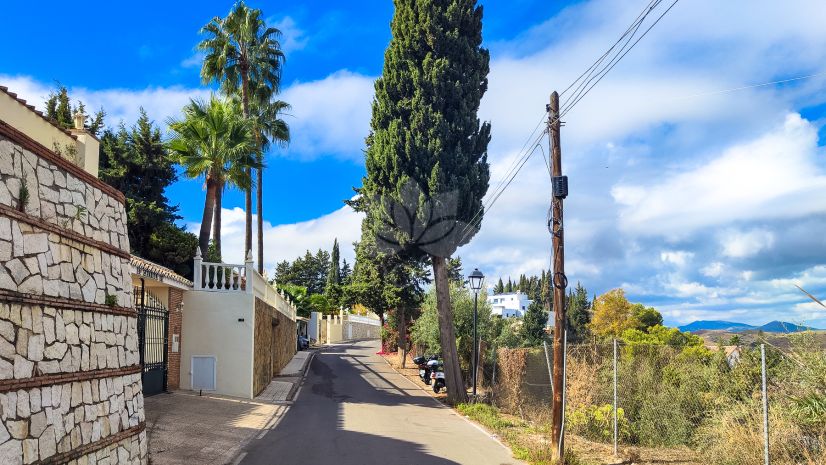 Plot in Sierrezuela, Mijas Costa