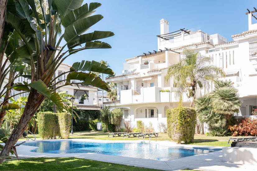 Atico Duplex en Los Naranjos de Marbella, Marbella