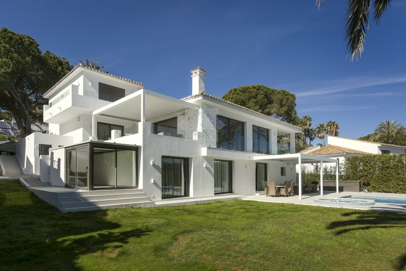 Villa in Nueva Andalucia, Marbella