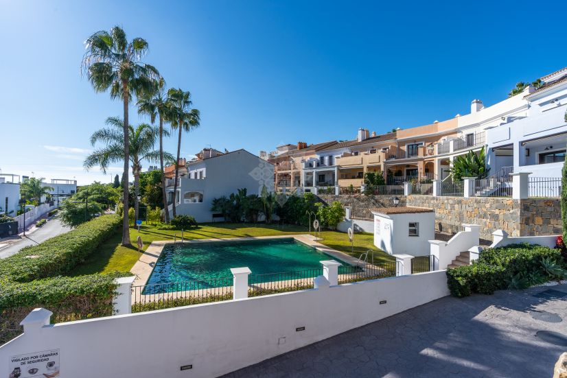 Town House in New Golden Mile, Estepona