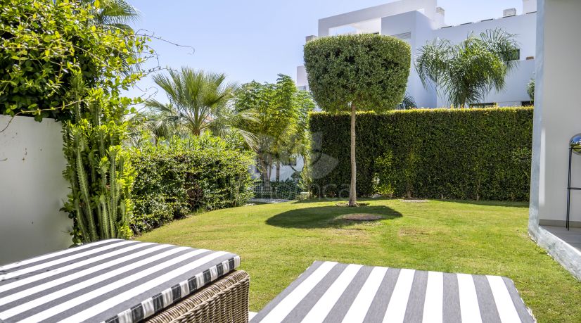 Apartamento Planta Baja en Cortijo del Golf, Estepona