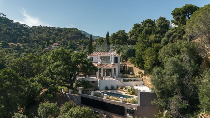 Villa in El Madroñal, Benahavis