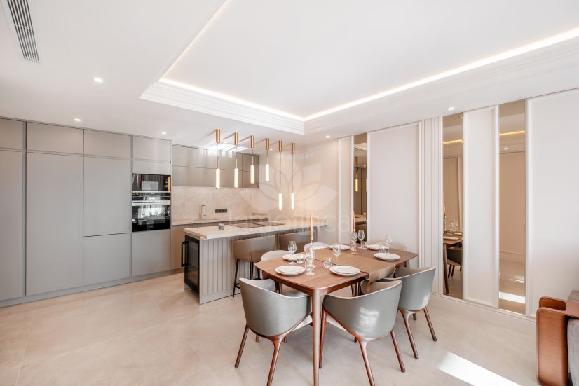 Apartamento en Cabo Bermejo, Estepona