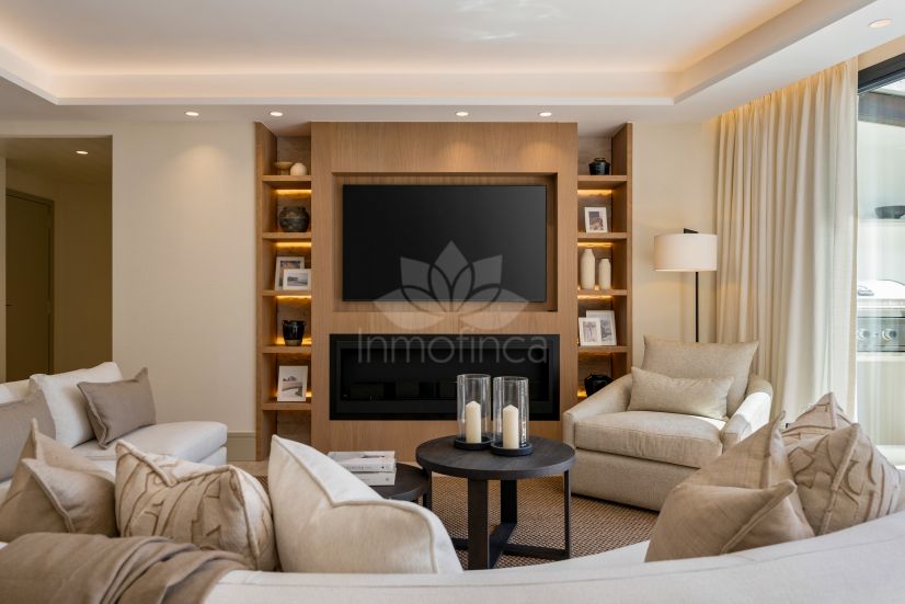 Apartamento Planta Baja en Coto Real, Marbella