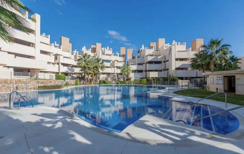 Apartamento en Bahia de la Plata, Estepona