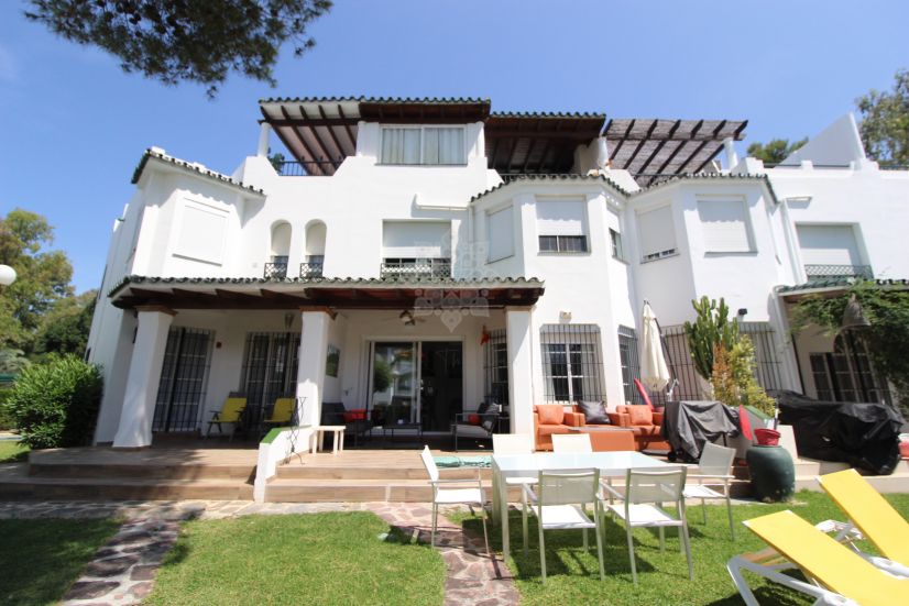 Town House in Soleuropa, Marbella