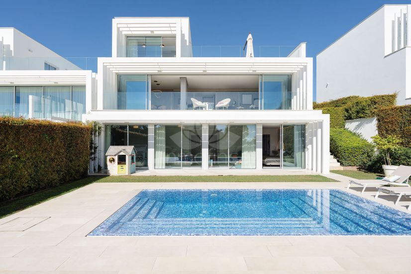 Villa in La Finca, Sotogrande