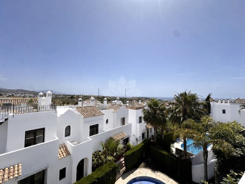 Town House in Azata Golf, Estepona