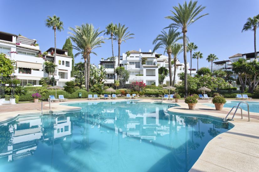 Penthouse in Alcazaba Beach, Estepona