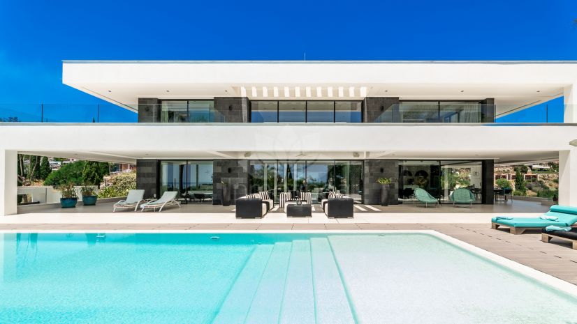 Villa in Los Flamingos Golf, Benahavis