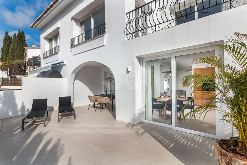Semi Detached Villa in Cerros del Lago, Istan