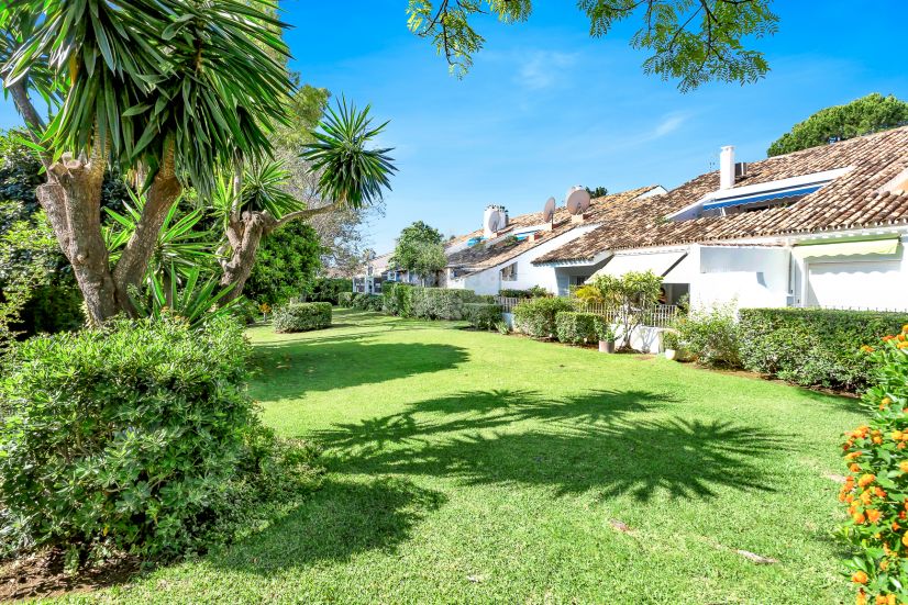 Penthouse in Nueva Andalucia, Marbella