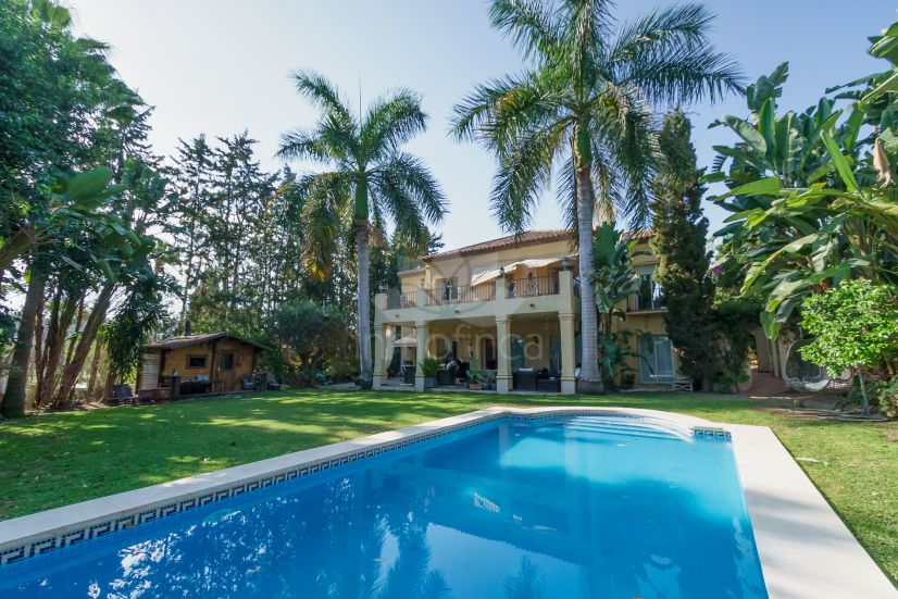 Villa in Las Brisas, Marbella