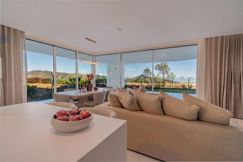 Ground Floor Apartment in Palo Alto, Ojen