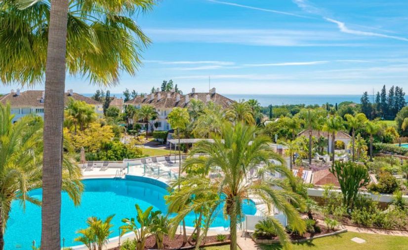 Apartamento en Lomas del Rey, Marbella