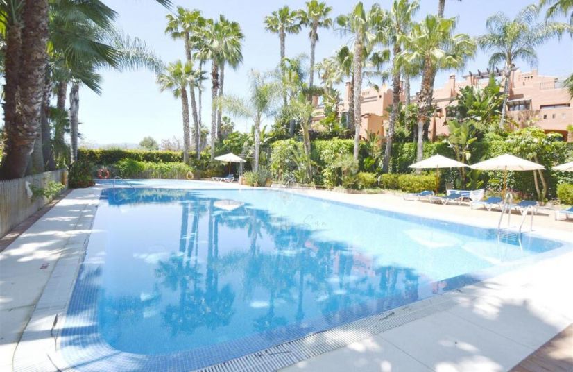 Town House in Altos de Puente Romano, Marbella