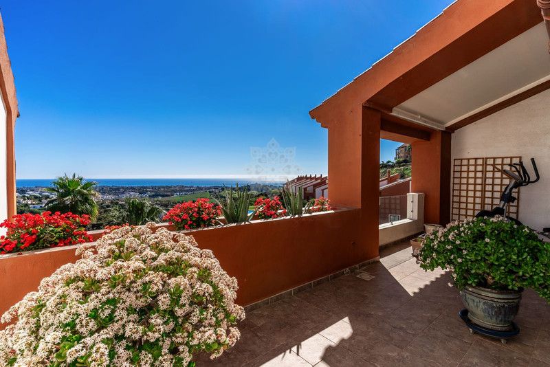 Town House in Los Jaralillos, Benahavis