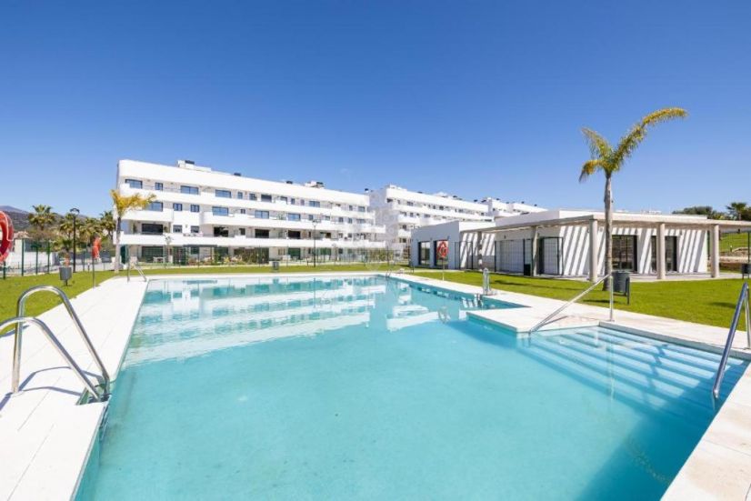 Apartamento Planta Baja en Estepona Este, Estepona