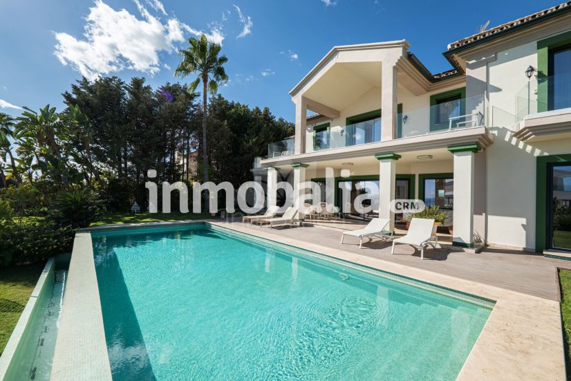 Villa in Selwo, Estepona